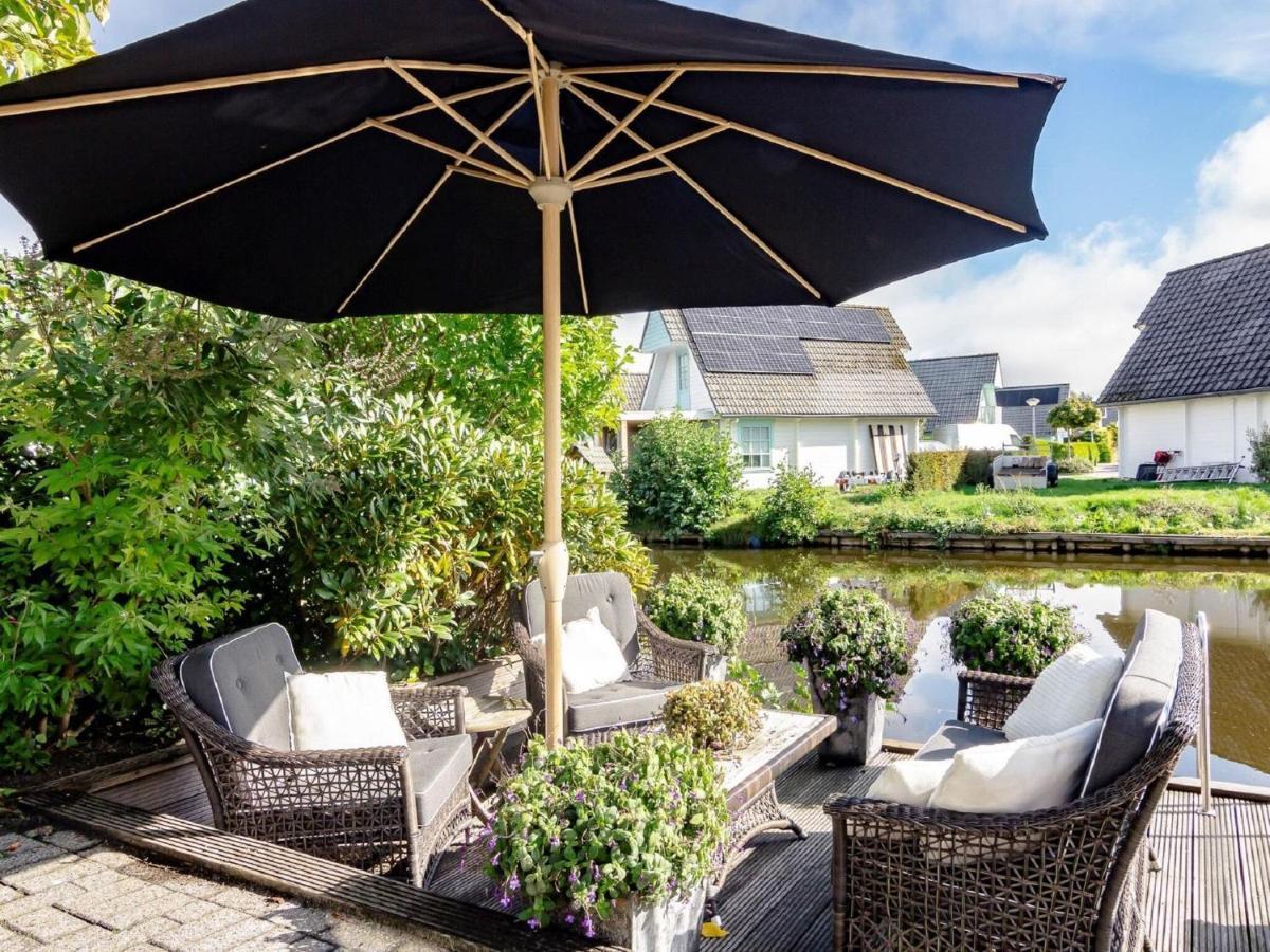 Beautiful Holiday Home With Private Terrace Kropswolde エクステリア 写真