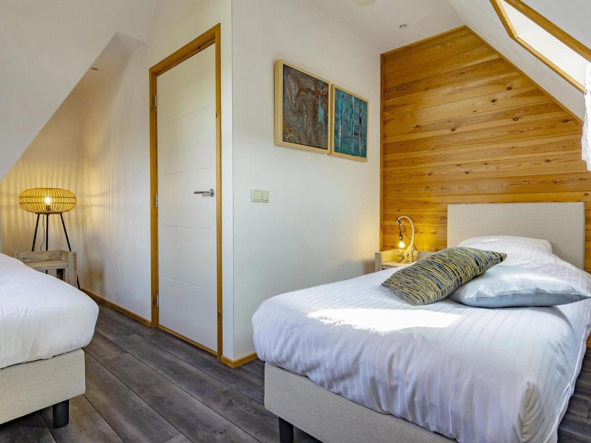Beautiful Holiday Home With Private Terrace Kropswolde エクステリア 写真