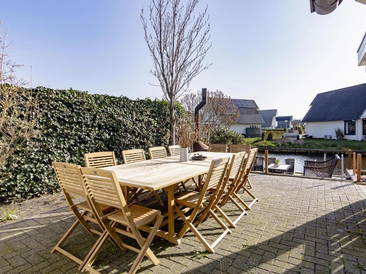 Beautiful Holiday Home With Private Terrace Kropswolde エクステリア 写真