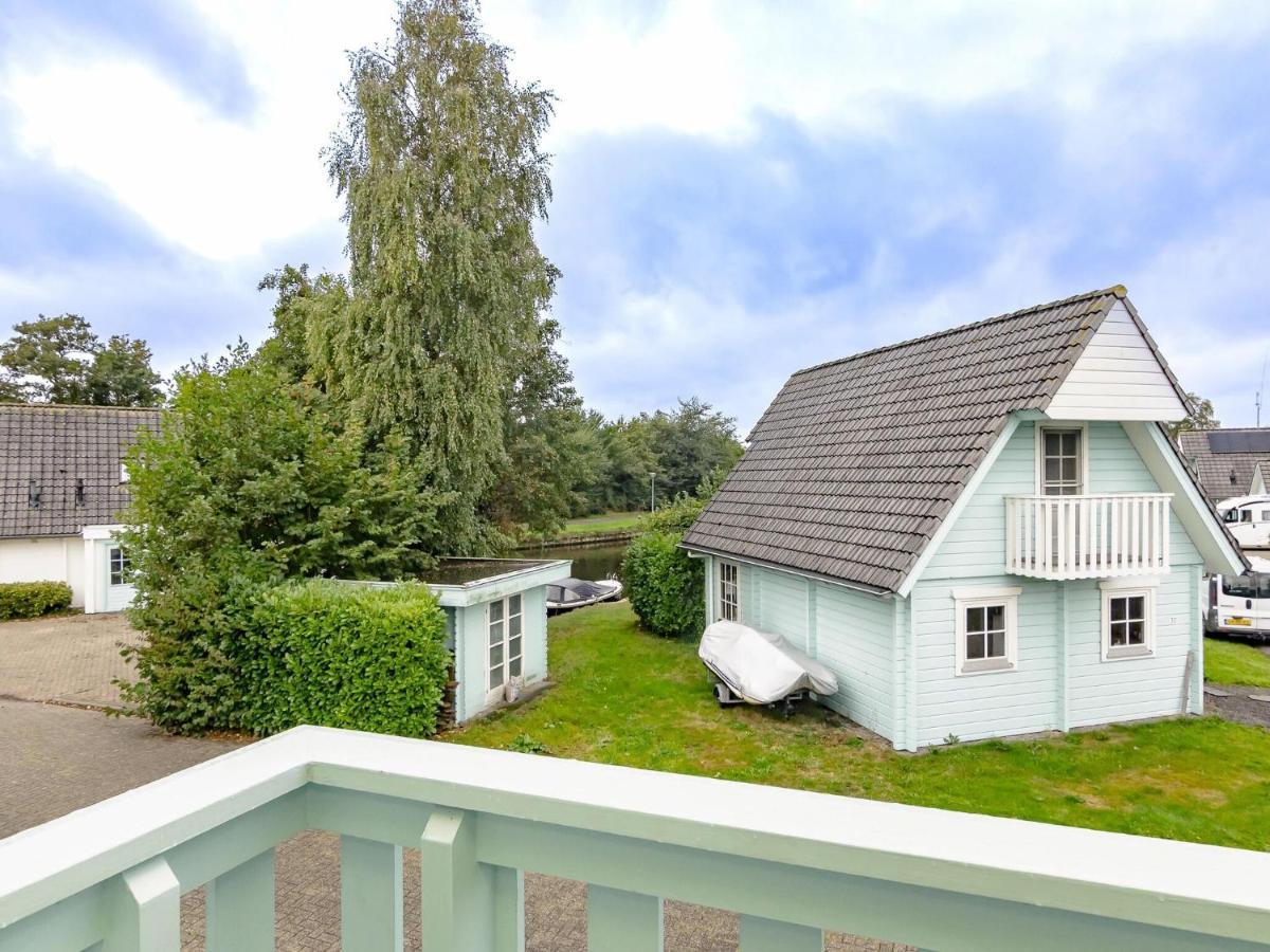 Beautiful Holiday Home With Private Terrace Kropswolde エクステリア 写真