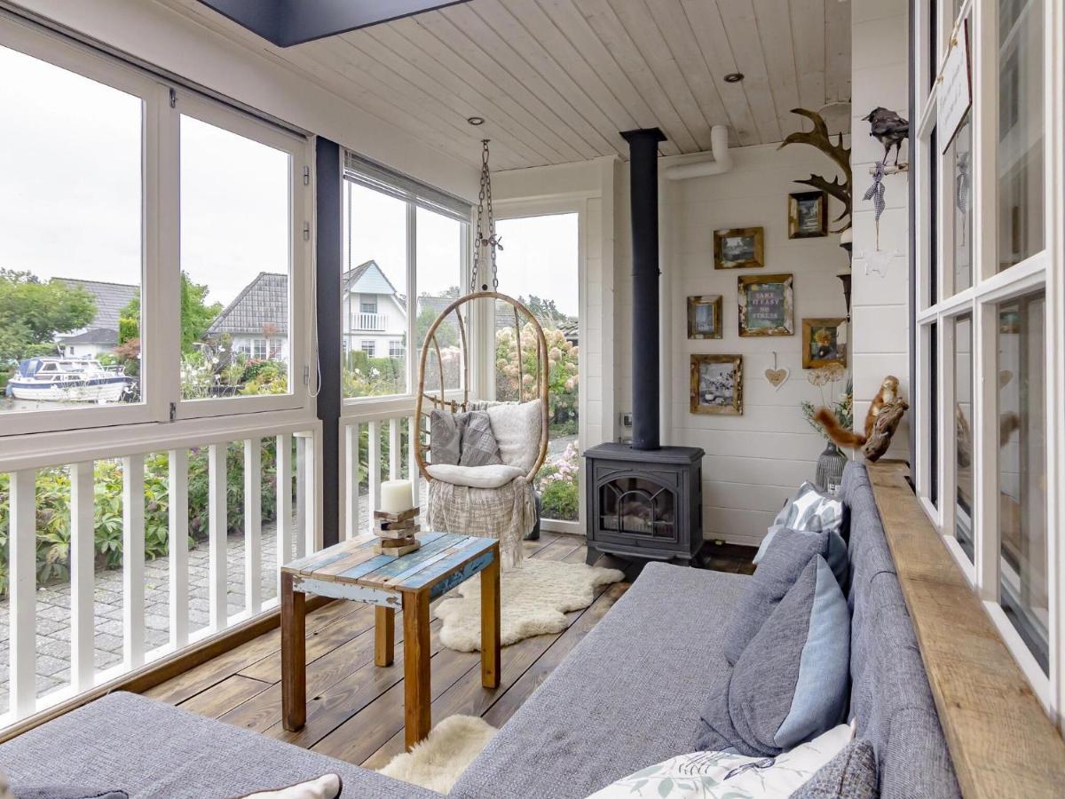 Beautiful Holiday Home With Private Terrace Kropswolde エクステリア 写真